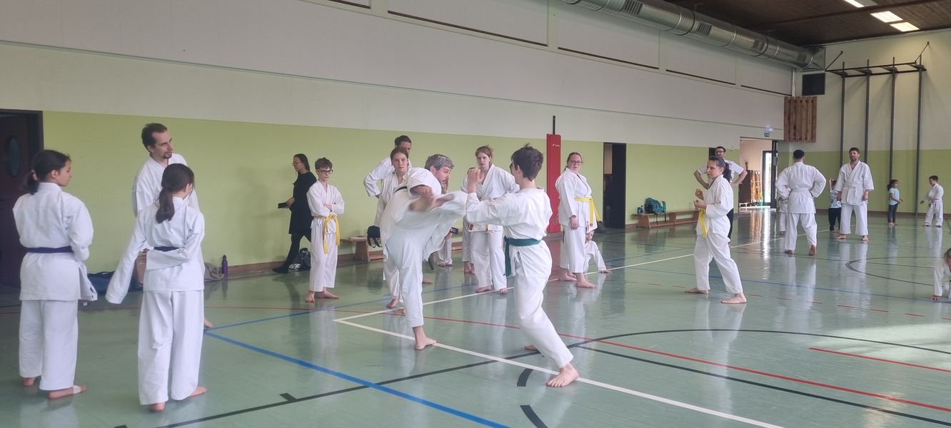 Training in der Turnhalle